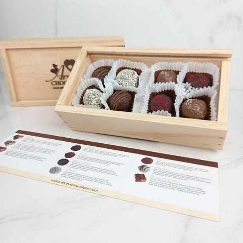 Aroha - 8 Mixed Chocolate Truffle Gift Box